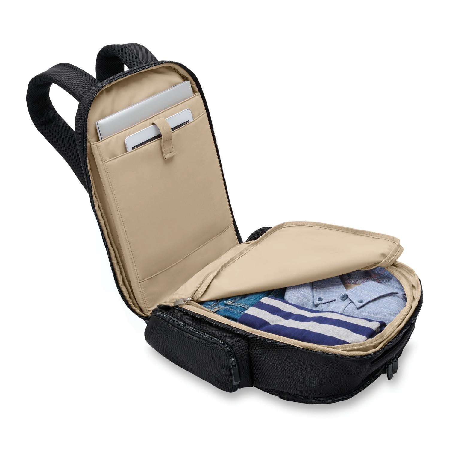 Briggs and Riley Traveler Backpack Black Open View #color_black