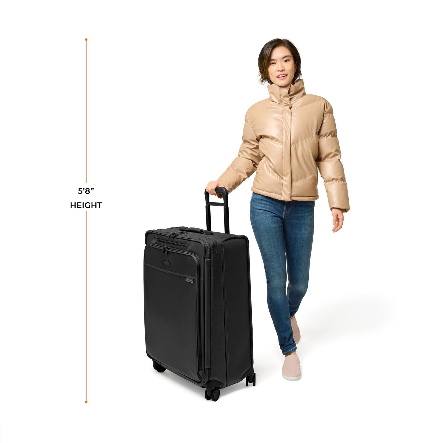 Briggs and Riley Large Expandable Spinner Model Height 5'8" #color_black