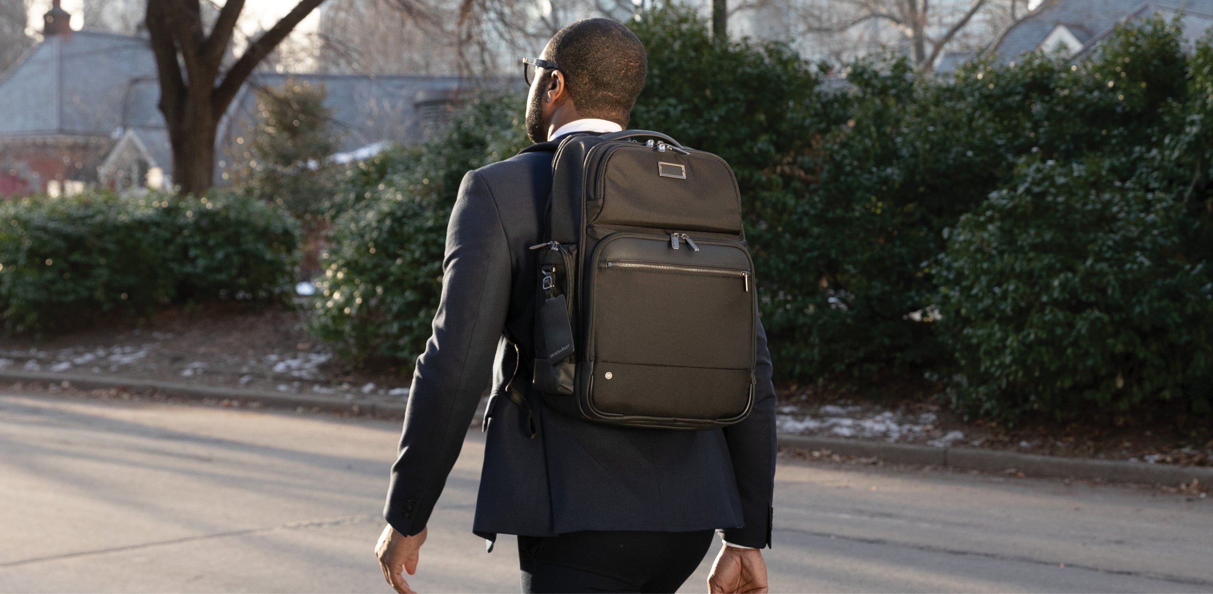 business travel bags for men Polare Full Grain Leather Laptop Backpack Day Pack Overnight its design is functional yet classy Grand Leather Garment Bag Solid