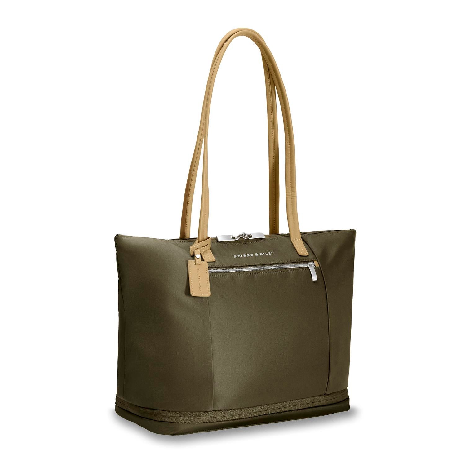 briggs & riley transcend travel tote bag rainforest Baseline Traveler Tech section in main compartment includes an integrated padded laptop sleeve protects most 13 computers and slip pocket for a tablet Incentive Gifts For Employees with