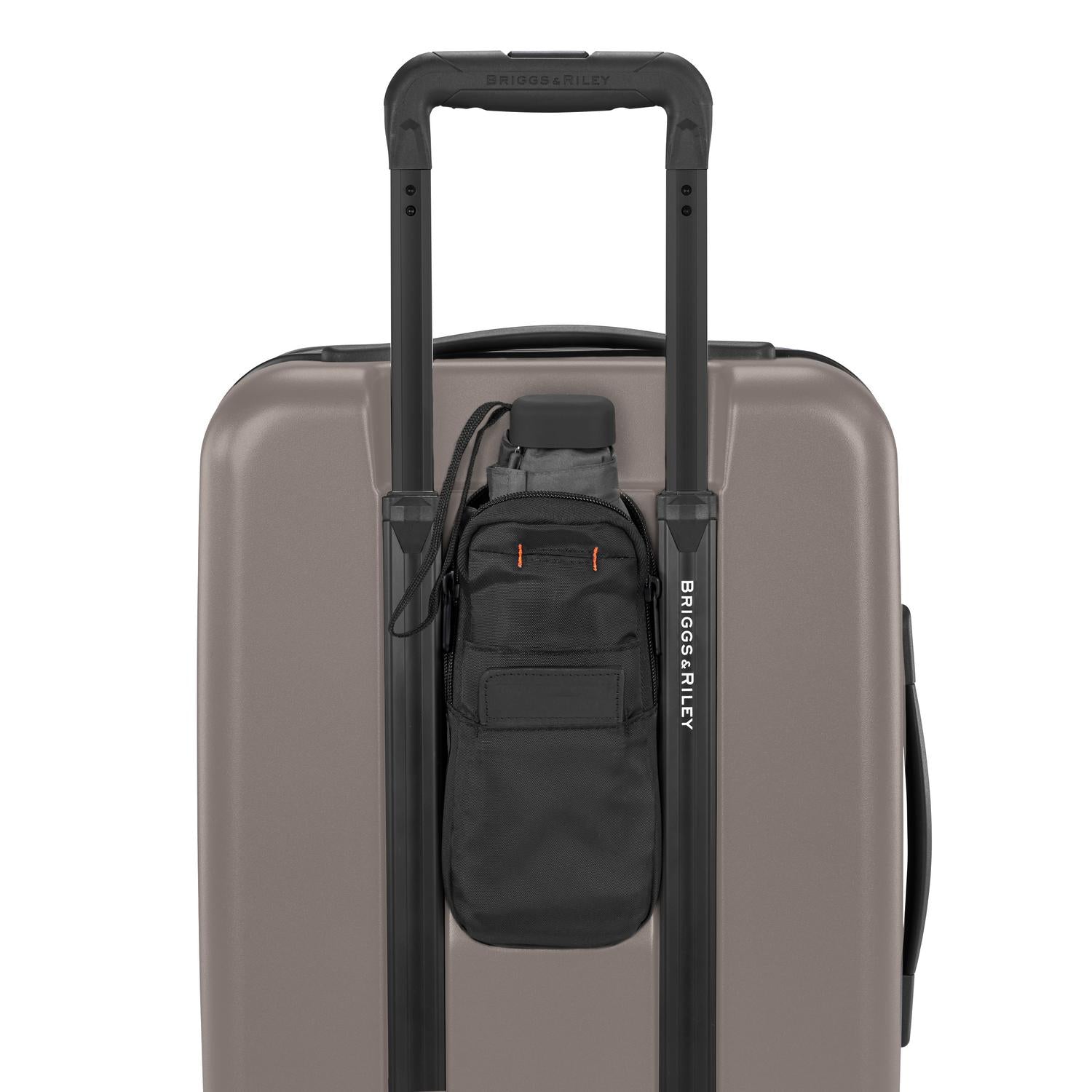Briggs and Riley Sympatico International Carry-On Expandable Spinner Latte Back Pocket #color_latte