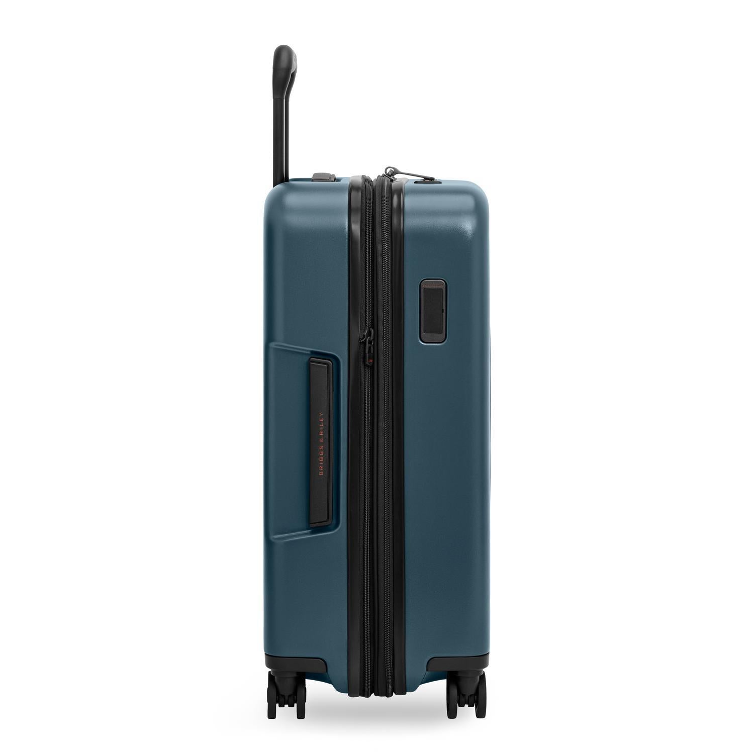 Essential 22“ Hardside Carry-On Expandable Spinner #color_black