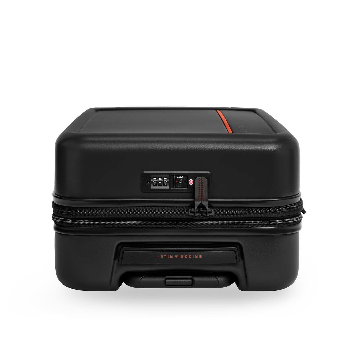 Essential 22“ Hardside Carry-On Expandable Spinner #color_black