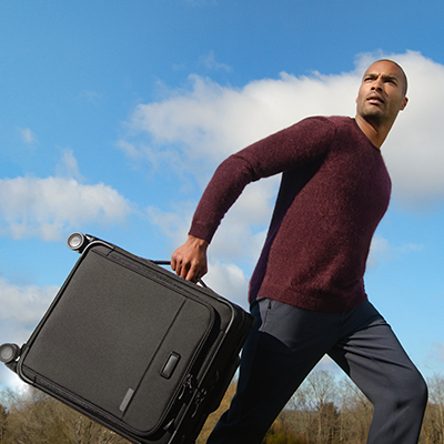 Stackable carry top on luggage
