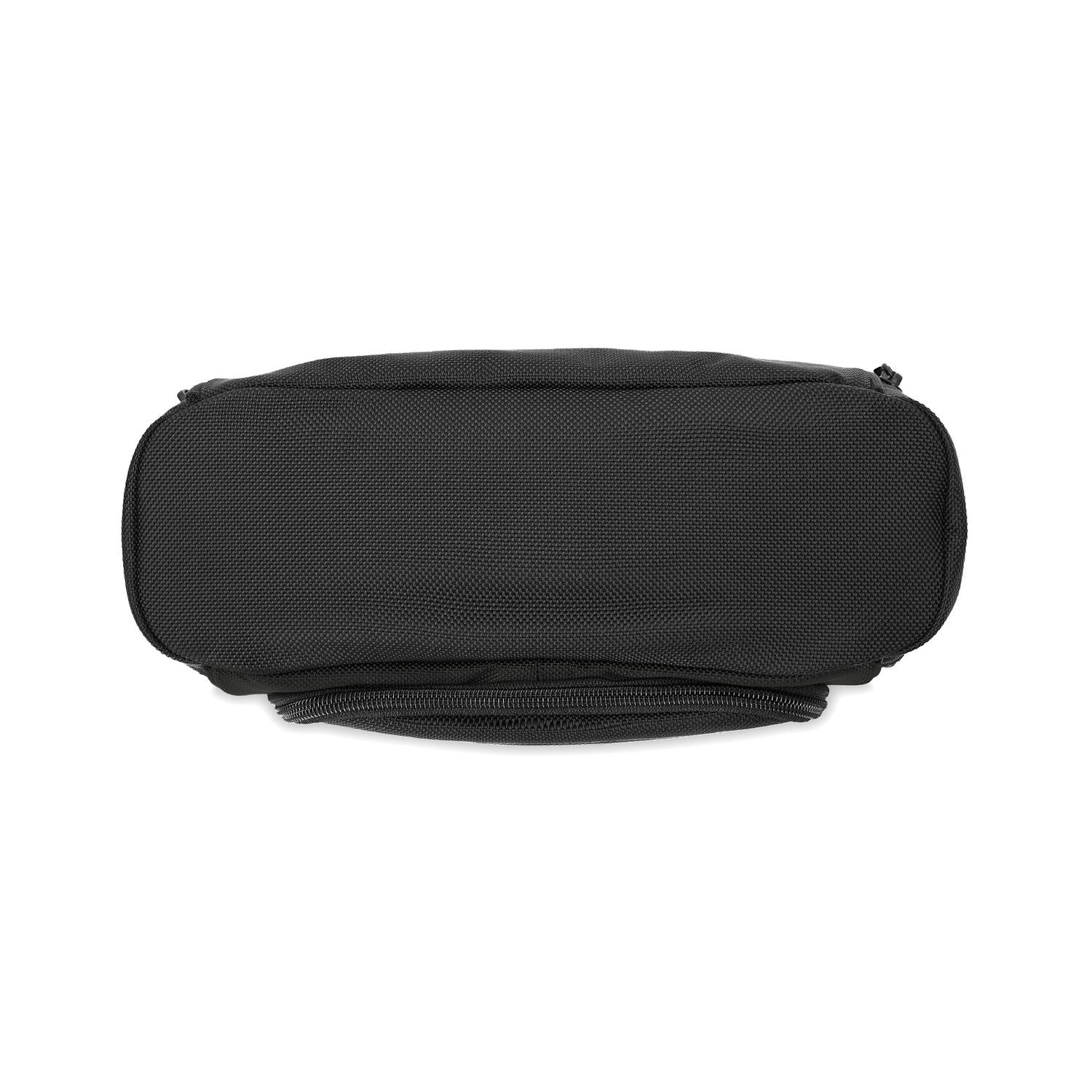 Briggs and Riley Deluxe Hangable Kit Black Bottom View #color_black