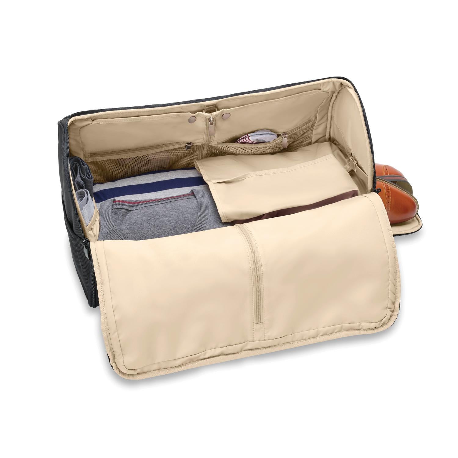 Briggs and Riley Garment Duffle Black Open Packed #color_black