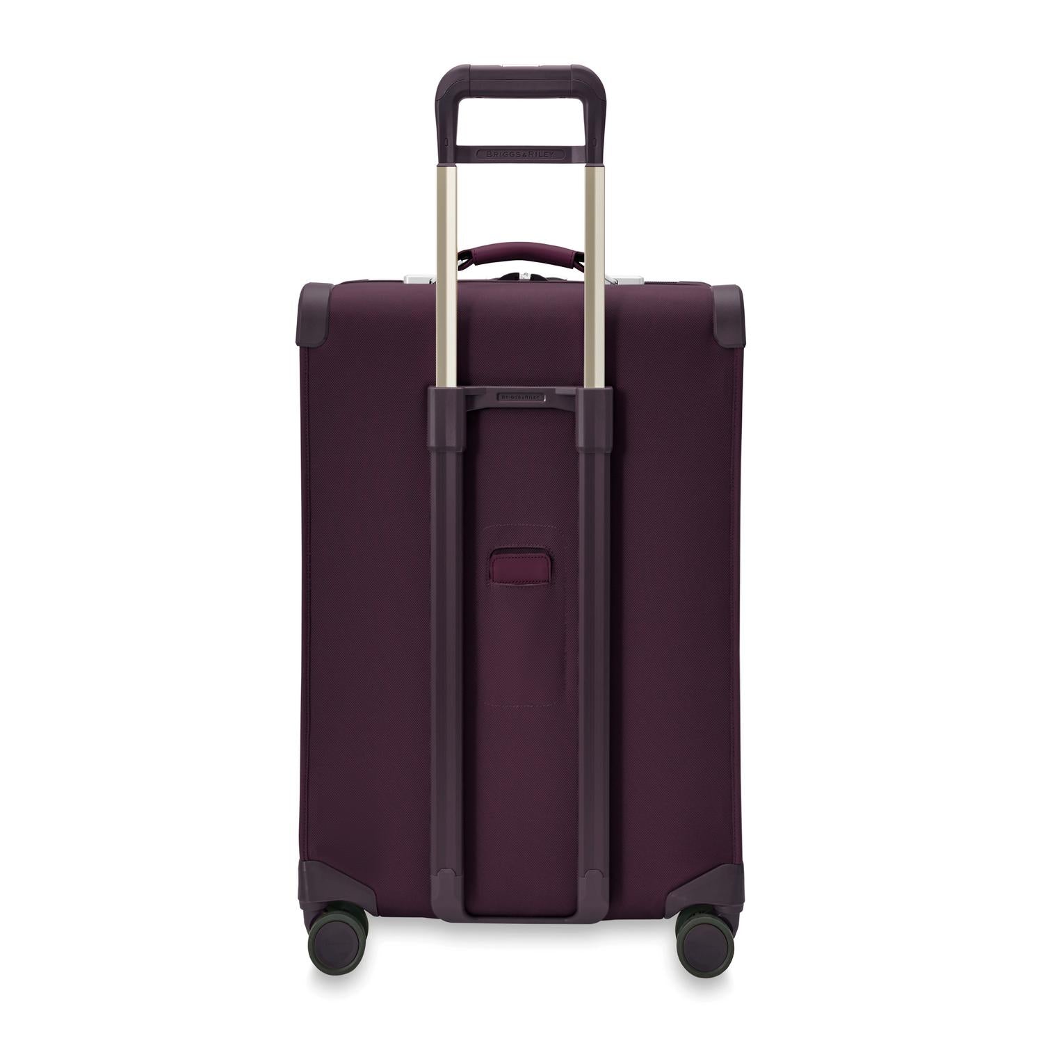 Baseline Medium Expandable Spinner Plum Back #color_plum