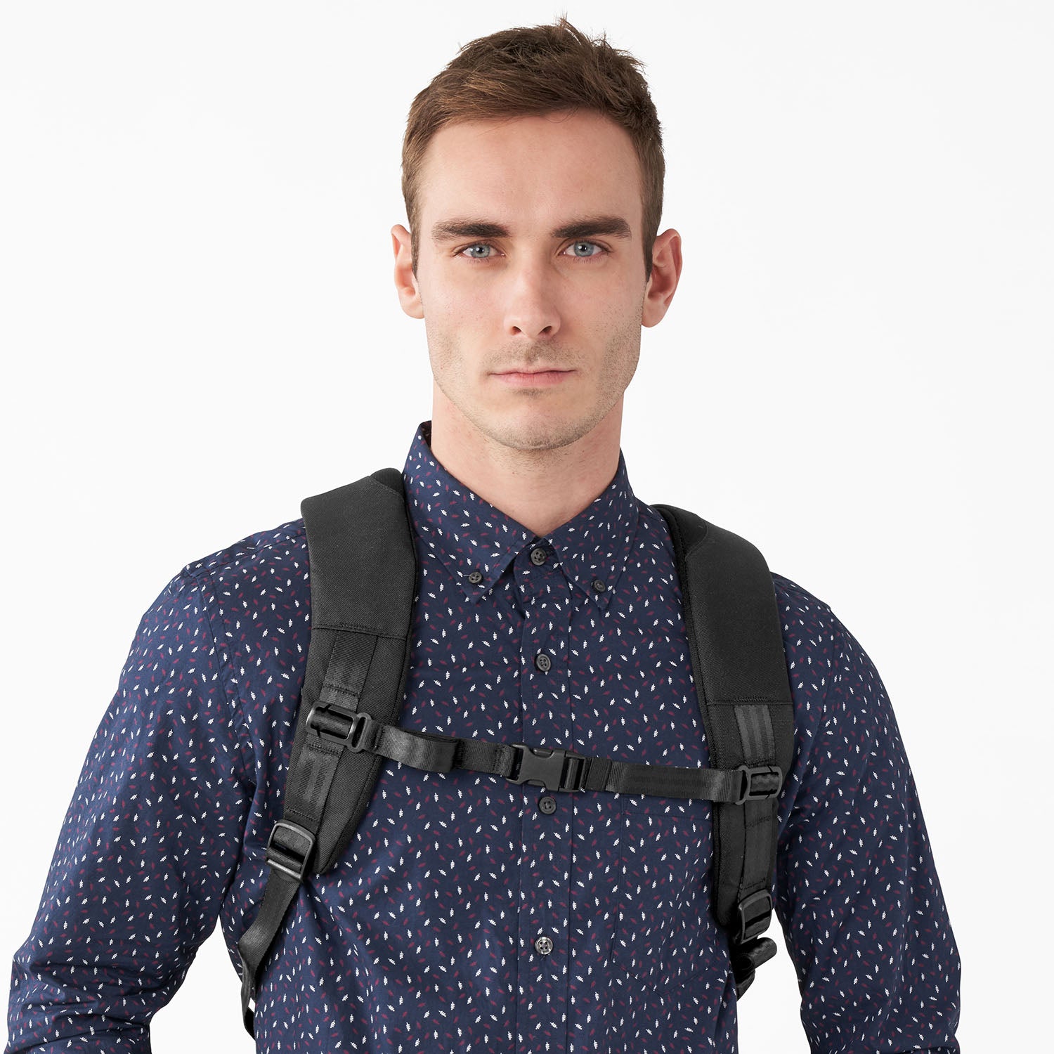 Briggs and Riley Large Roll-Top Backpack Straps #color_black