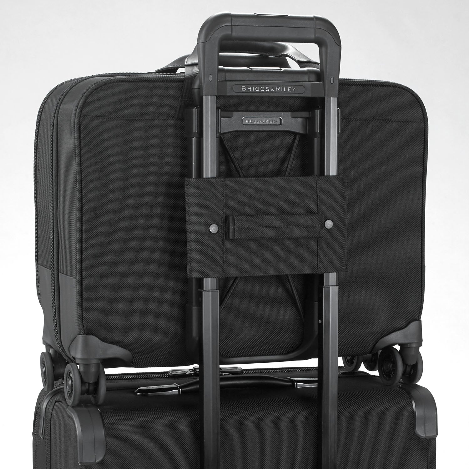 Briggs and Riley Large Spinner Brief Back Slide Through Panel #color_black