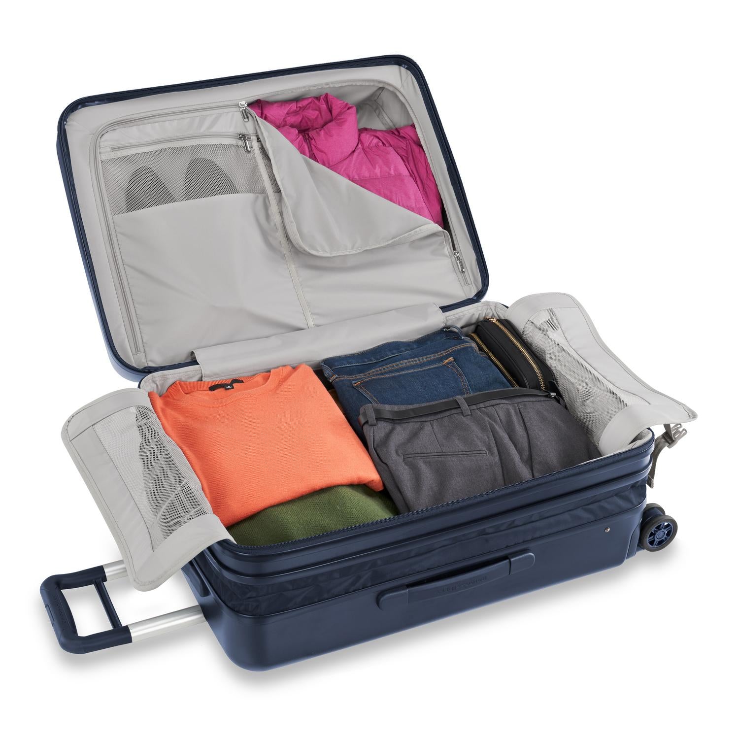 Briggs and Riley Sympatico Medium expandable Spinner Navy Packed #color_matte-navy