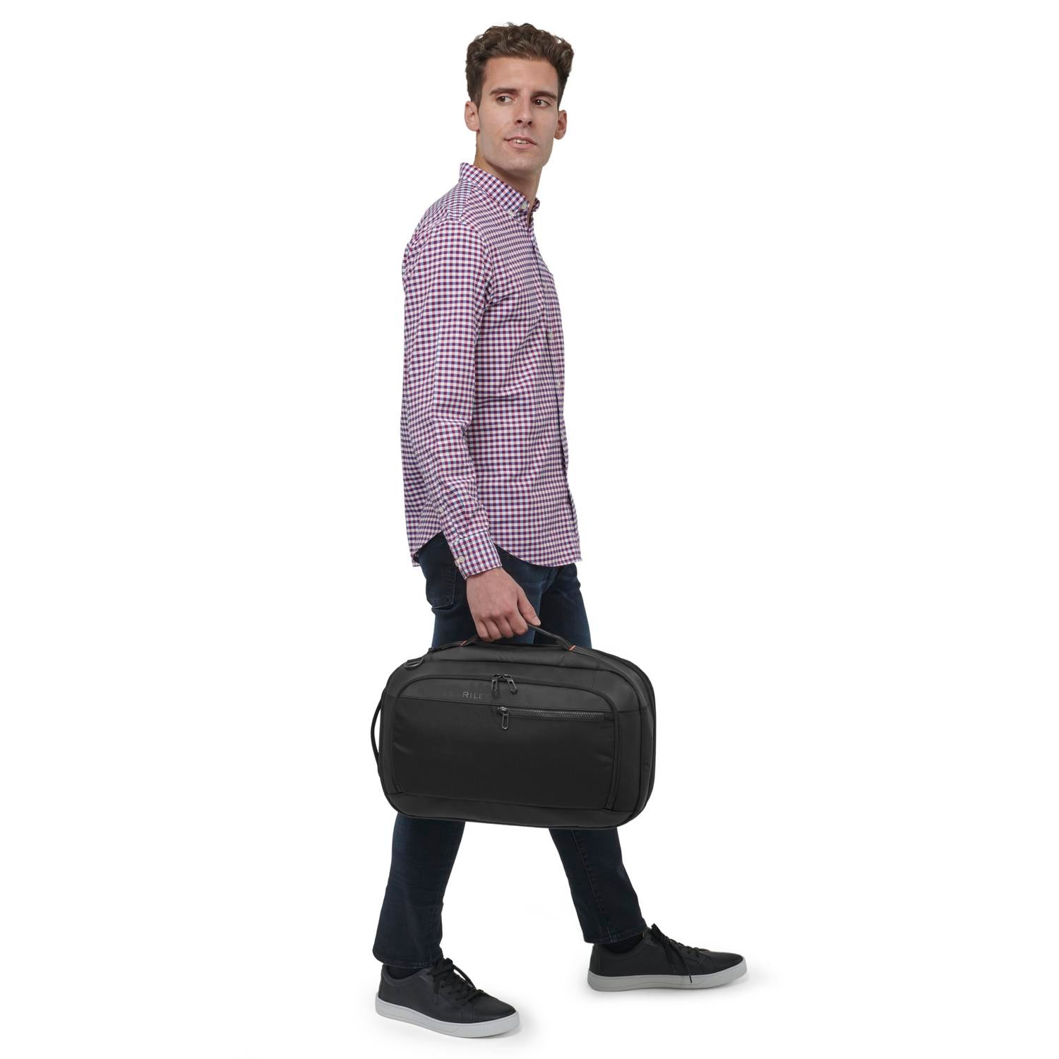Briggs and Riley Convertible Backpack Duffle with Person #color_black