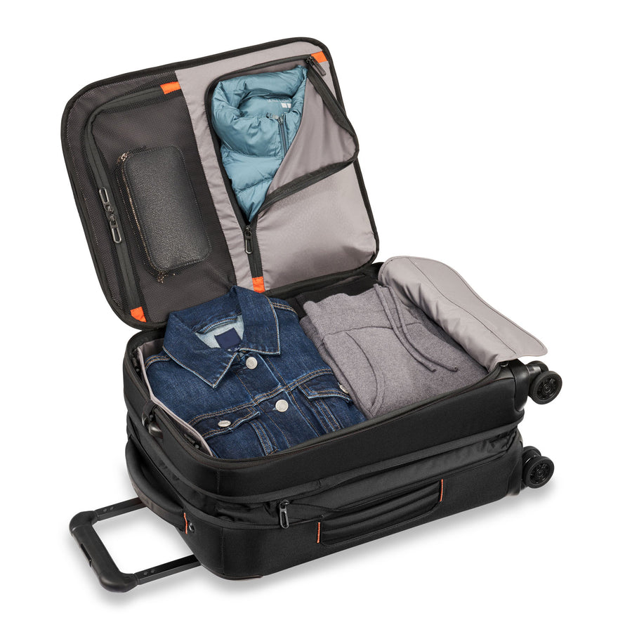 21" expandable CarryOn Spinner by ZDX Briggs & Riley